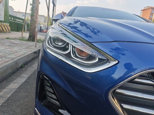 Hyundai Sonata Plug-in Hybrid 2018, 80500 км, за 8319 USD - фото 7