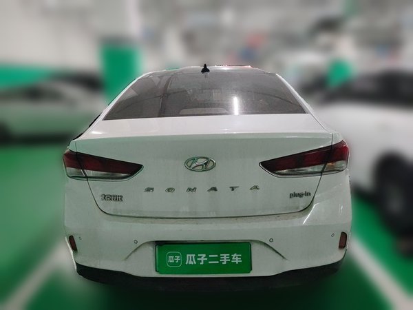 Hyundai Sonata Plug-in Hybrid 2018, 108900 км, за 9759 USD