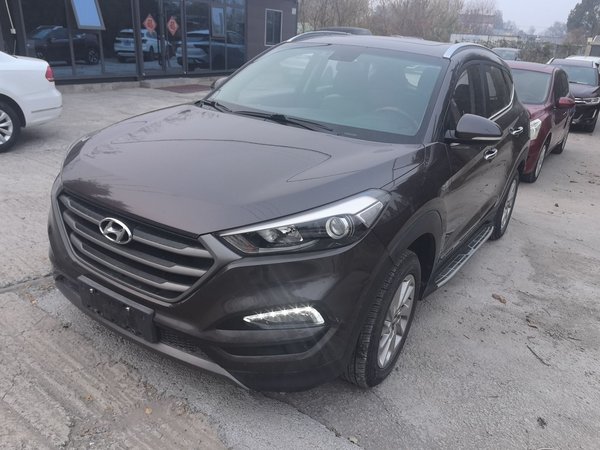Hyundai Tucson 2015 1.6T Dual-Clutch Two-Wheel-Drive Smart Model
