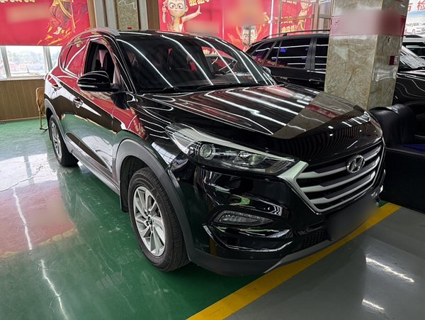 Hyundai Tucson 2015, 136300 км, за 6548 USD