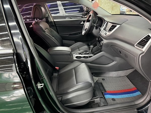 Hyundai Tucson 2015 1.6T Dual-Clutch Two-Wheel-Drive Smart Model, 2015 года