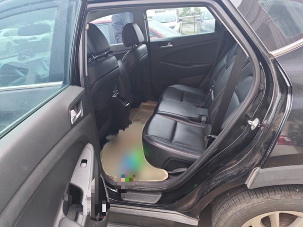 Hyundai Tucson 2015, 68100 км, за 8270 USD - фото 19