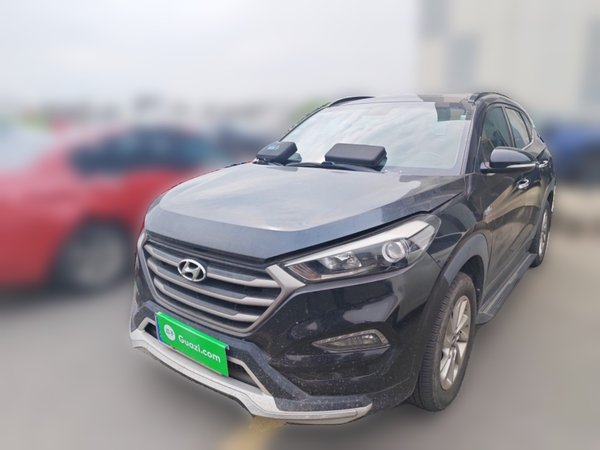 Hyundai Tucson · 2015 год