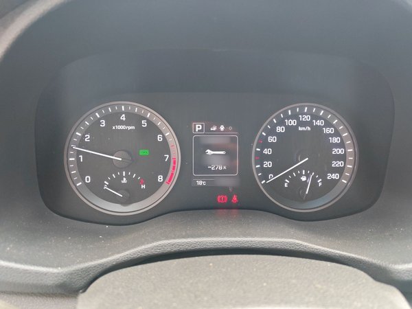Hyundai Tucson 2015, 68100 км, за 8270 USD - фото 9