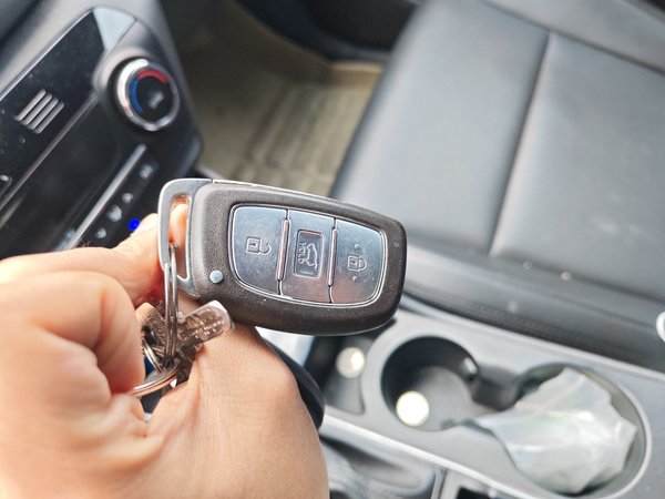 Hyundai Tucson 2015, 68100 км, за 8270 USD - фото 16