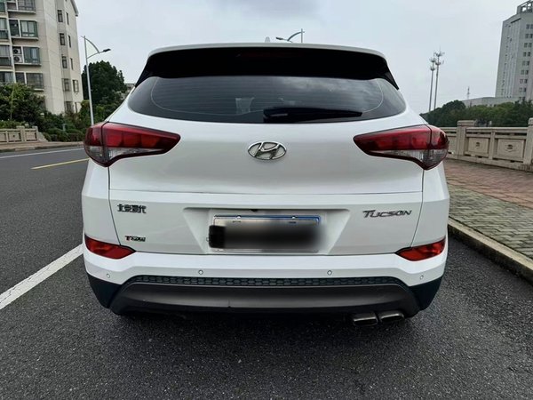 Hyundai Tucson 2015, 101600 км, за 7809 USD - фото 7