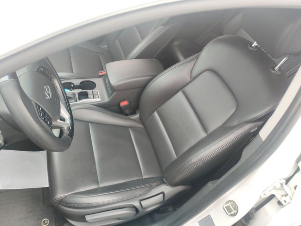 Hyundai Tucson 2015, 101600 км, за 7809 USD - фото 15