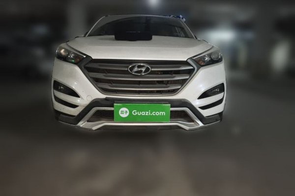 Hyundai Tucson 2015, 104100 км, за 8139 USD - фото 15