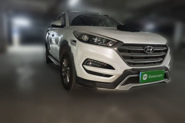 Hyundai Tucson 2015, 104100 км, за 8139 USD - фото 16