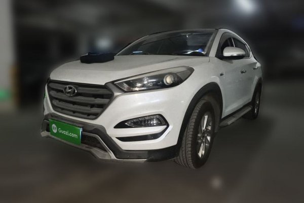 Hyundai Tucson · 2015 год