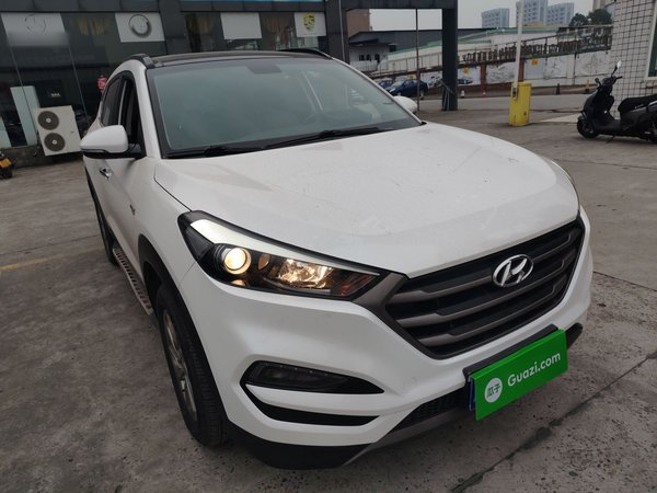 Hyundai Tucson 2015 1.6T Dual-Clutch Two-Wheel-Drive Smart Model, 2015 года