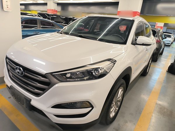 Hyundai Tucson · 2015 год