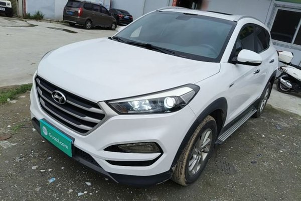Hyundai Tucson · 2015 год
