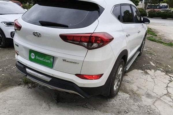 Hyundai Tucson 2015, 134100 км, за 7040 USD - фото 9