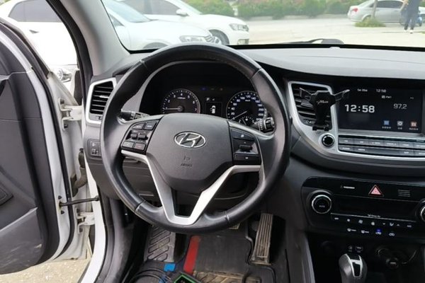 Hyundai Tucson 2015, 134100 км, за 7040 USD - фото 13