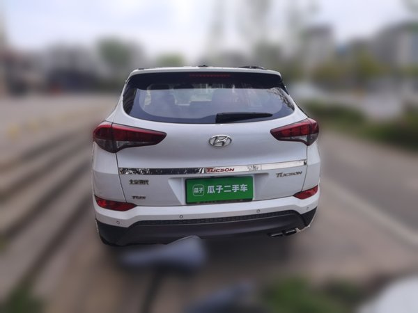 Hyundai Tucson 2015, 139100 км, за 7354 USD