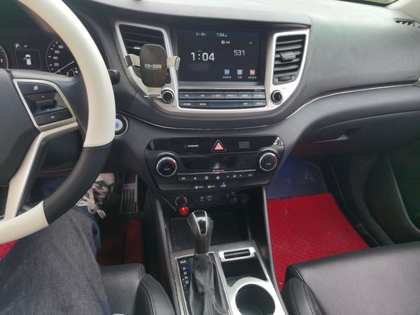 Hyundai Tucson 2015, 139100 км, за 7354 USD - фото 12