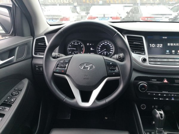 Hyundai Tucson 2015, 140900 км, за 7621 USD - фото 12