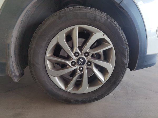 Hyundai Tucson 2015, 200700 км, за 6578 USD - фото 27
