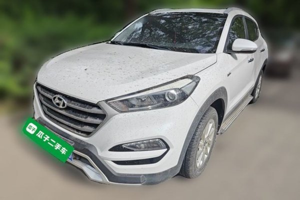 Hyundai Tucson · 2015 год