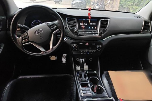 Hyundai Tucson 2015, 43200 км, за 9255 USD - фото 18