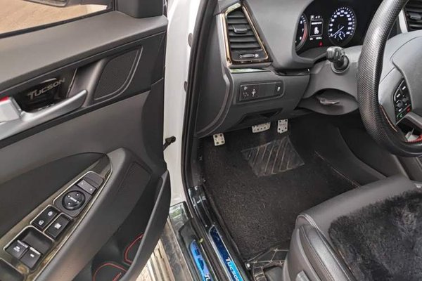 Hyundai Tucson 2015, 43200 км, за 9255 USD - фото 19