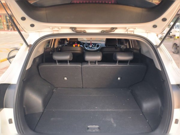 Hyundai Tucson 2015, 61300 км, за 6978 USD - фото 20