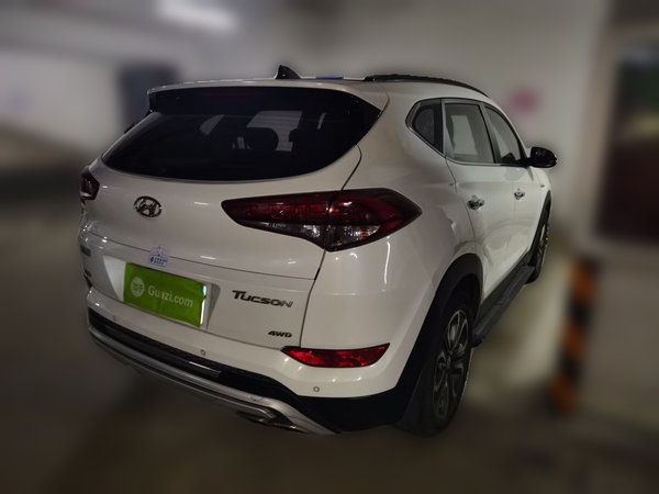 Hyundai Tucson 2015, 80500 км, за 7268 USD - фото 8