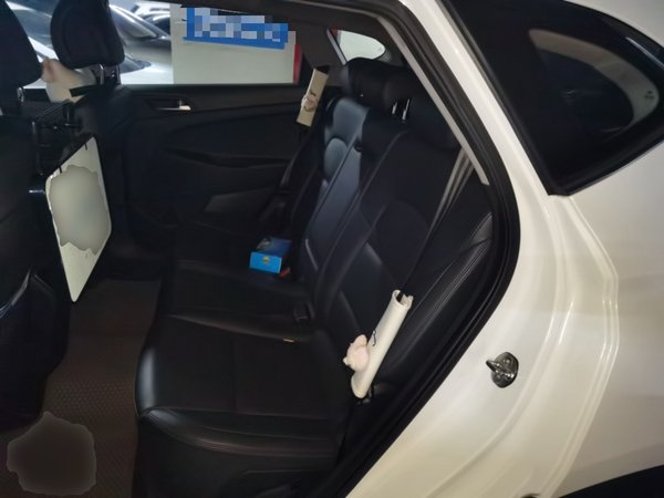 Hyundai Tucson 2015, 80500 км, за 7268 USD - фото 10