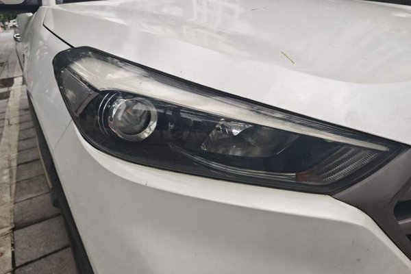 Hyundai Tucson 2015, 82400 км, за 6440 USD - фото 7