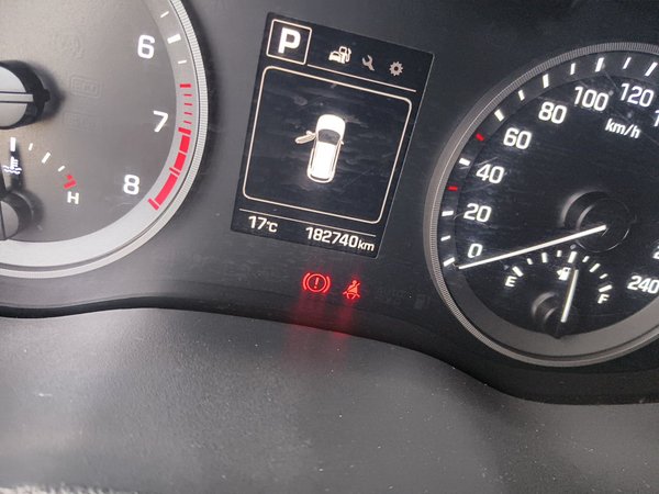 Hyundai Tucson 2018, 182700 км, за 8674 USD - фото 11