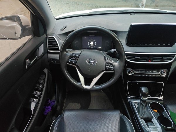 Hyundai Tucson 2019, 53200 км, за 9451 USD - фото 11
