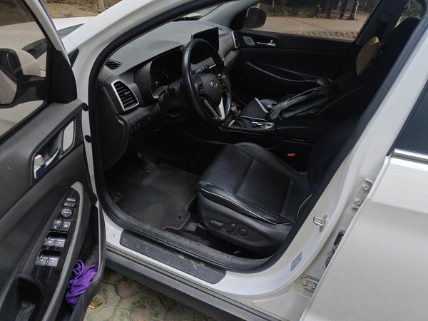 Hyundai Tucson 2019, 53200 км, за 9451 USD - фото 16