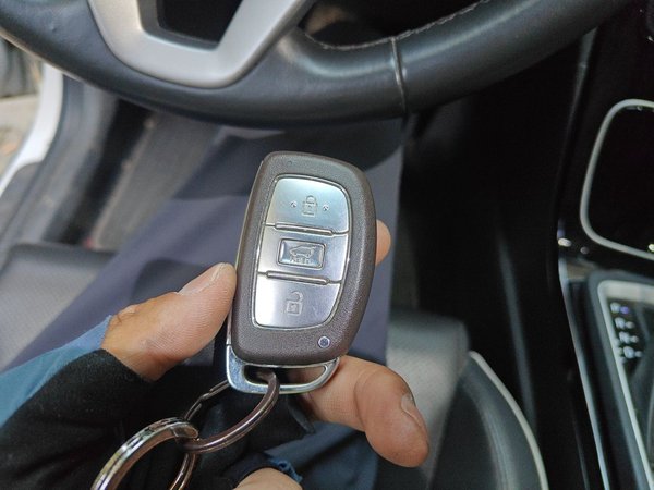 Hyundai Tucson 2019, 53200 км, за 9451 USD - фото 9
