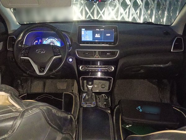 Hyundai Tucson 2019, 67000 км, за 8708 USD - фото 10