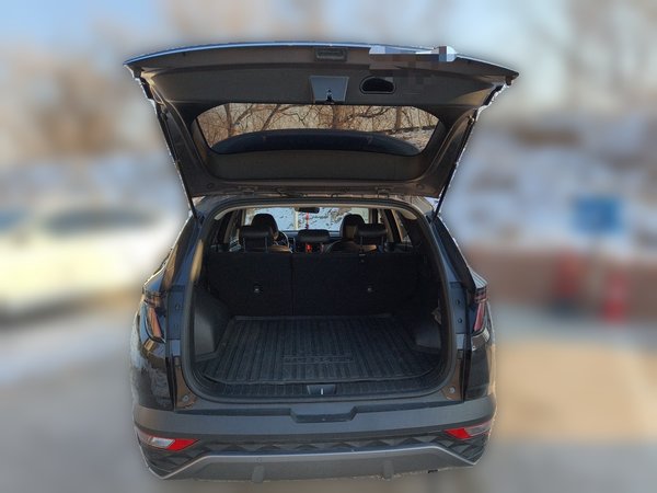 Hyundai Tucson 2021, 50000 км, за 13927 USD - фото 20