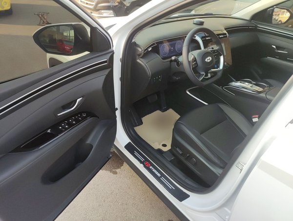 Hyundai Tucson 2021, 40000 км, за 15058 USD - фото 15