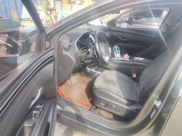 Hyundai Tucson 2023, 10000 км, за 14569 USD - фото 13