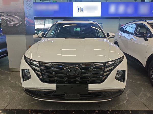 Hyundai Tucson 2023, 16100 км, за 16866 USD
