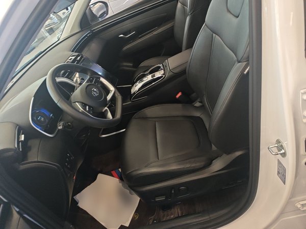 Hyundai Tucson 2023, 16100 км, за 16866 USD - фото 18