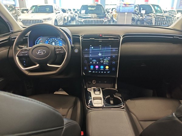 Hyundai Tucson 2023, 16100 км, за 16866 USD - фото 13