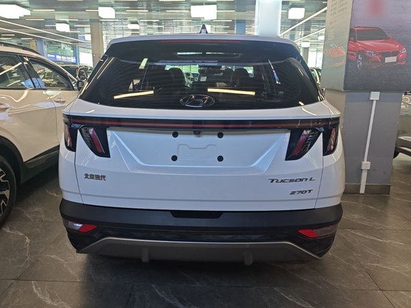 Hyundai Tucson 2023, 16100 км, за 16866 USD