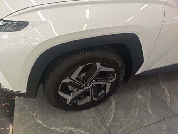Hyundai Tucson 2023, 16100 км, за 16866 USD - фото 8
