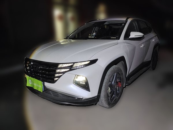 Hyundai Tucson 2023, 29600 км, за 16414 USD