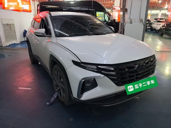 Hyundai Tucson 2023, 39600 км, за 14736 USD