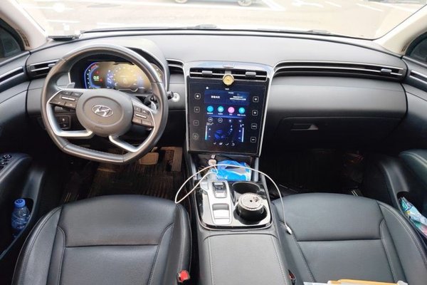 Hyundai Tucson 2023, 67400 км, за 12012 USD - фото 14
