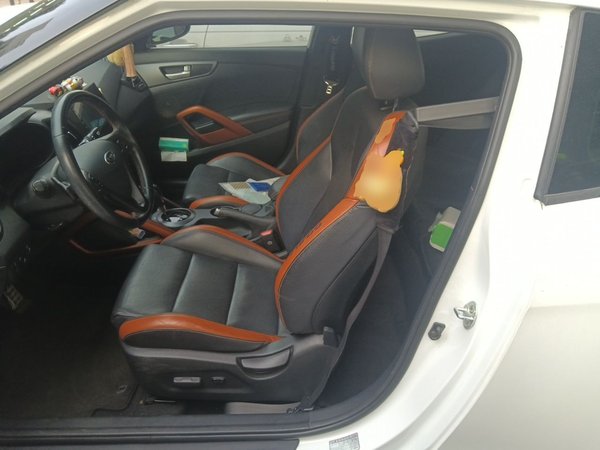 Hyundai Veloster 2015, 78600 км, за 5946 USD - фото 16