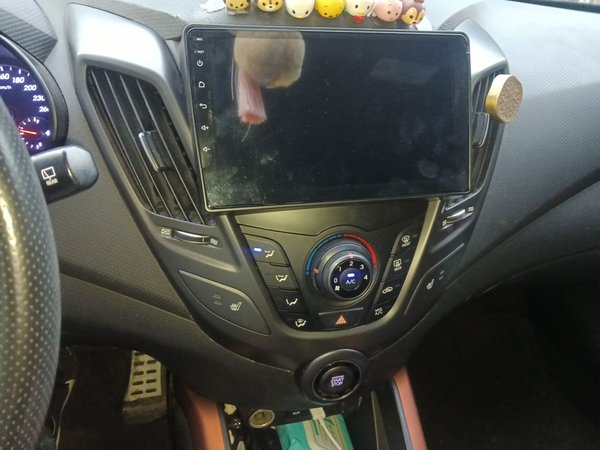Hyundai Veloster 2015, 78600 км, за 5946 USD - фото 14