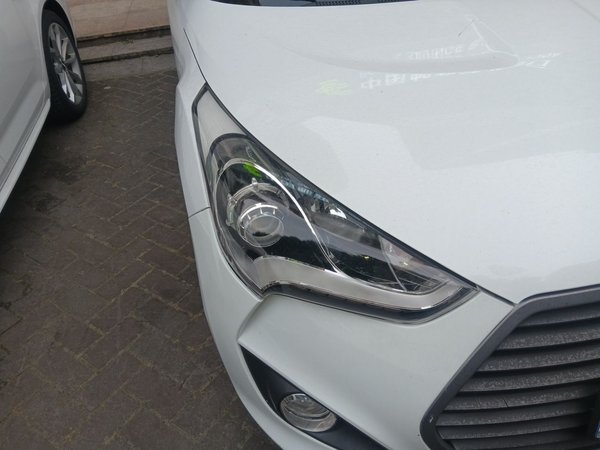 Hyundai Veloster 2015, 78600 км, за 5946 USD - фото 7