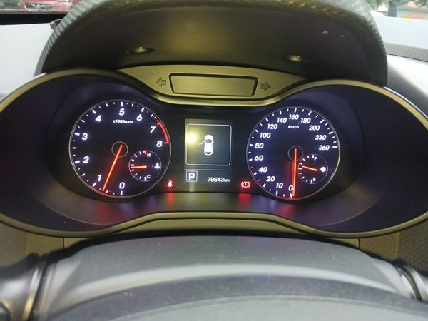 Hyundai Veloster 2015, 78600 км, за 5946 USD - фото 12